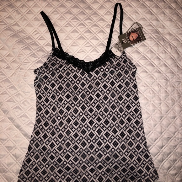 Daisy Fuentes Pajama Set - Picture 2 of 5